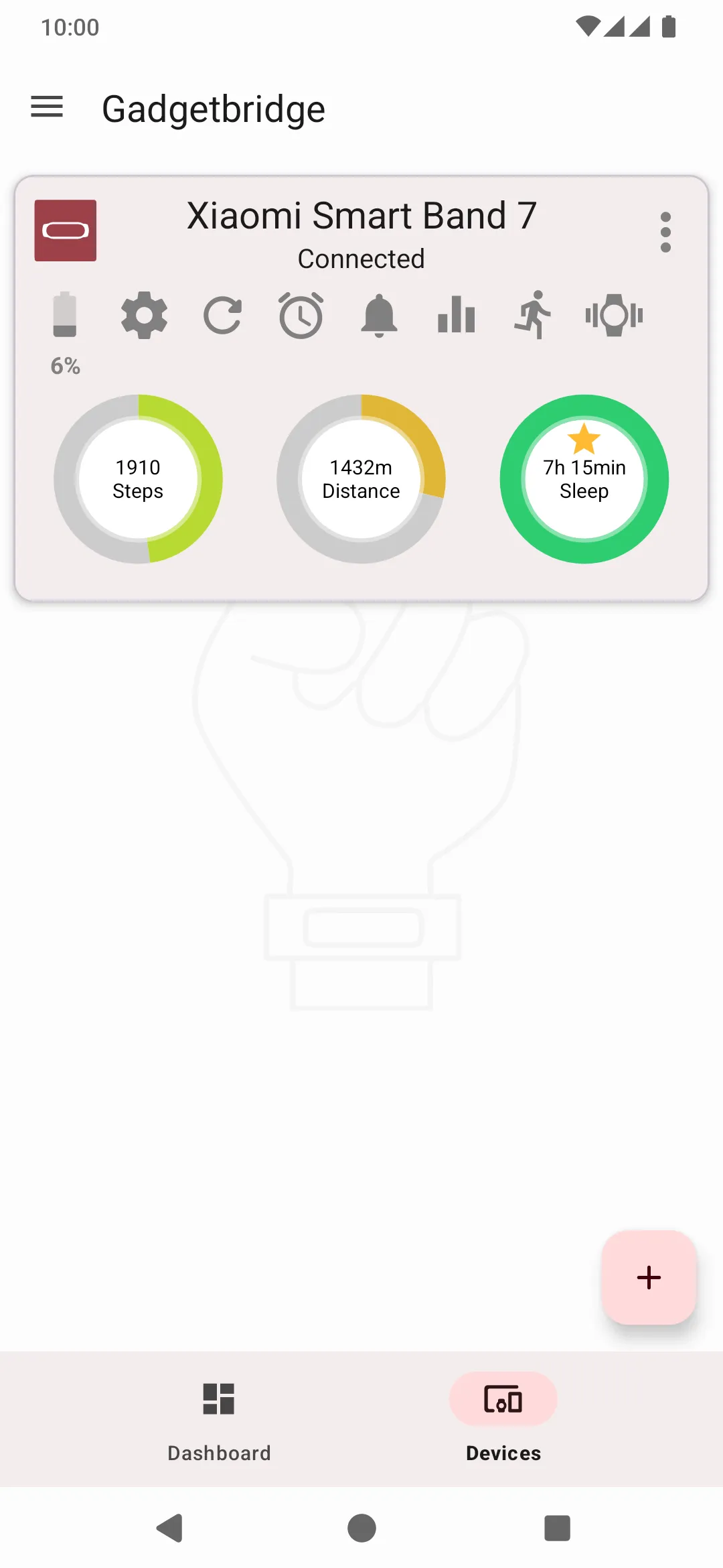 Devices tab with a connected Xiaomi Smart Band 7, its battery level, and today's steps, distance and sleep